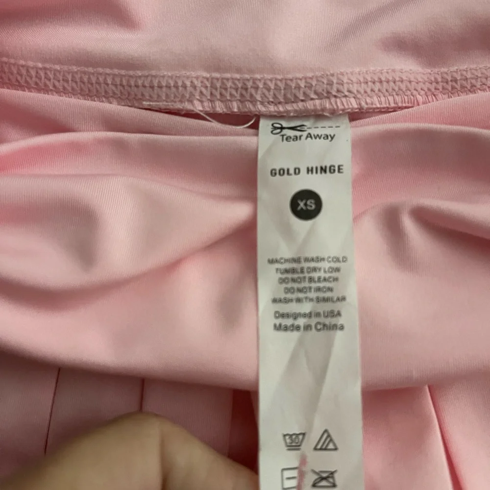 Gold Hinge Pleated pale pink Tennis Skort with wide waistband - Picture 3 of 3